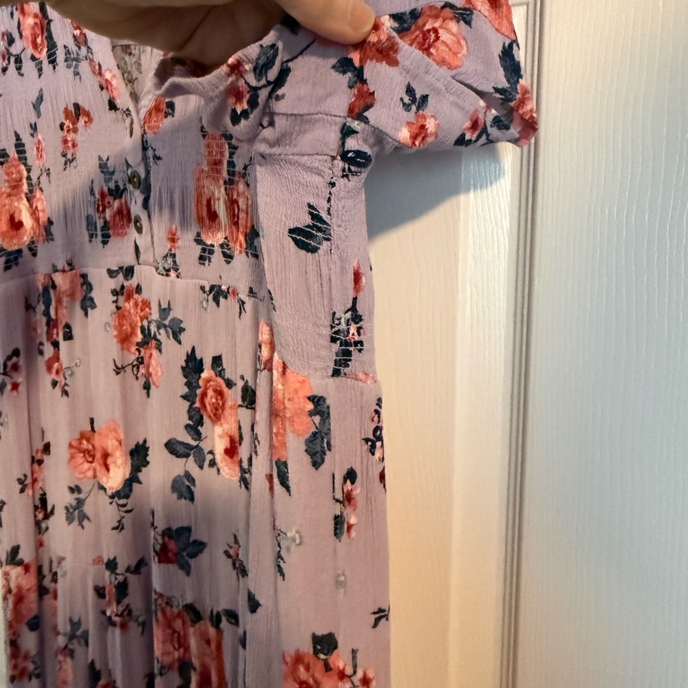 NWOT-Women’s Lavender Floral Boho Dress with V-Neck & Short Flowy Sleeves-Size M - Picture 6 of 13
